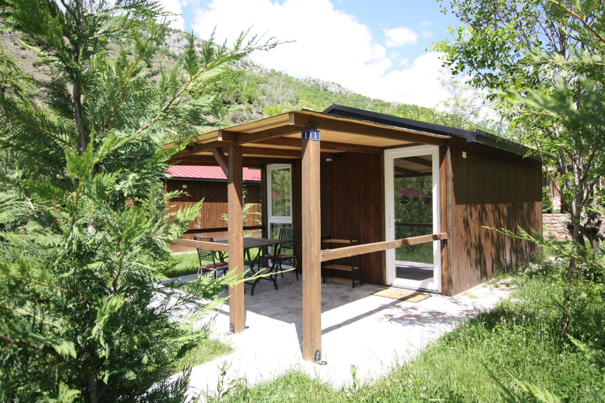 Villa Lugina E Shengjergjit ,Bujtinat à Tirana Extérieur photo